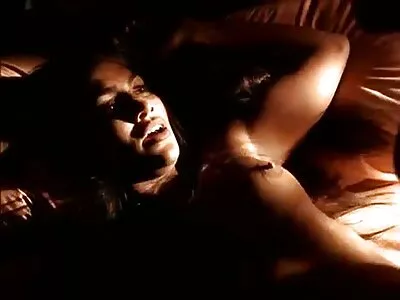 Na gratis pornofilms haar kutje te hebben gelikt, was de babe bereid om zijn pik te zuigen
