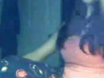 Zwarte man begint de ochtend met het actief boren van verbluffende GF sexfilms met grote borsten
