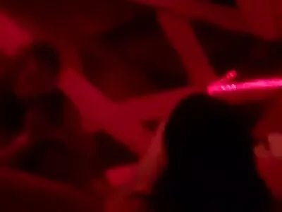 Nerdy chick wordt geneukt door haar perverse professor sexy filmpjes gratis