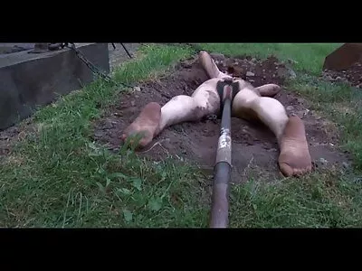 Verleidelijke zwarte babe berijdt grote lul in gratis sexfilms homo de jungle
