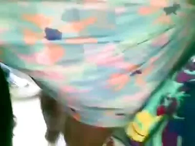 Mooie kleine Tina Kay is een mooie gratis sexfilm online anale slet