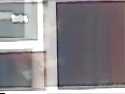 Geile blanke omasexfilm meid wordt gebruikt door twee zwarte kerels