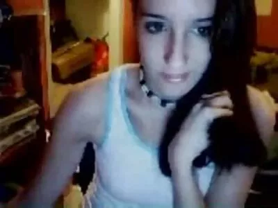 Pornstar houdt van haar vlaamse sexfilms werk en doet het zelfs in haar weekend